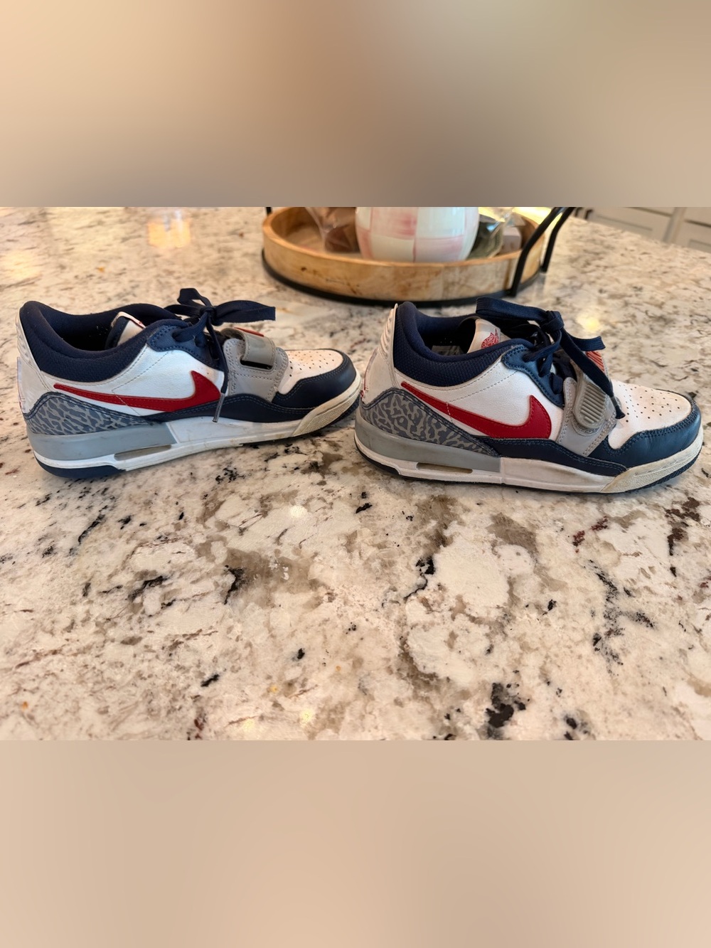 Nike Air Jordan Kids' legacy White/Navy/Red Low-Top Sneakers